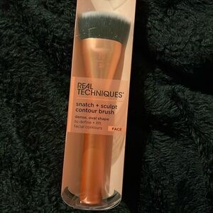 Real Techniques Snatch & Sculpt Contour Brush